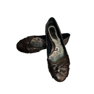 Born Julianne Bronze Metallic Leather TwistedKnot Ballet Flats Womens 8.5 W82114